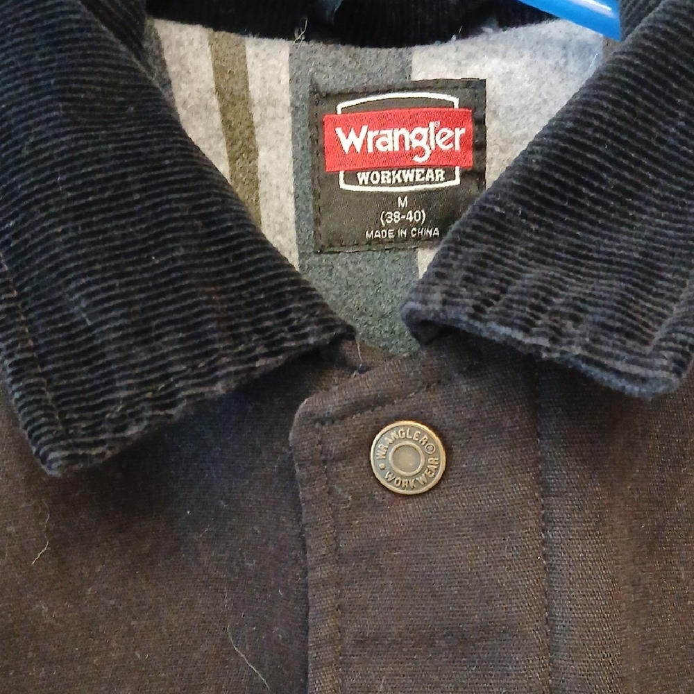 Wrangler Dark Workwear Jacket - Picture 3 of 6